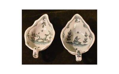 Pair of Bordeaux Sauce Boats