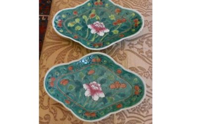 A pair of Chinese Republic of China oblong tazzas