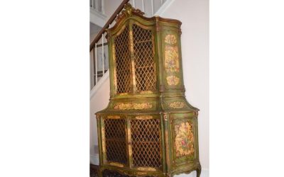Venetian Rococo Painted and Decorated Cabinet