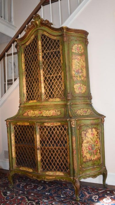 Venetian cabinet side view