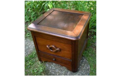 19th Century English Mahogany Commode