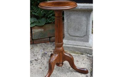 Early Georgian Mahogany Kettle Stand of the Mid 1700s