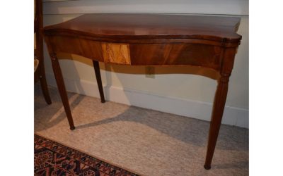 Federal New England Mahogany Games Table